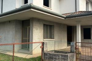 Villa al grezzo ad istrana