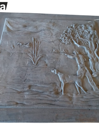 Lastra in ghisa decorata 78x75H x 1cm per camini