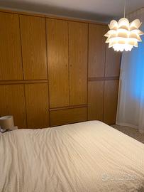 Armadio usato in buone condizioni.