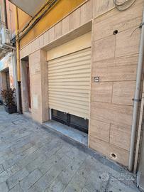 Locale per attività commerciale