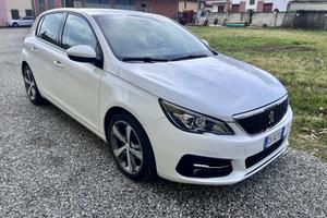 Peugeot 308 BlueHDi 100 S&S Business