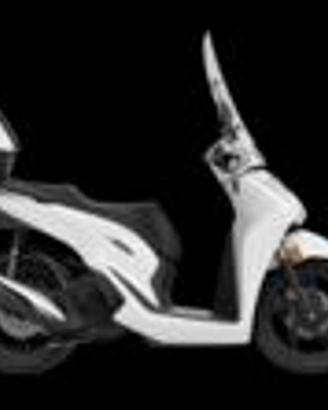 HONDA SH 150 con Smart Top Box, parabrezza e par