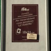 Cornice di legno 18x24 cm da appendere NUOVA