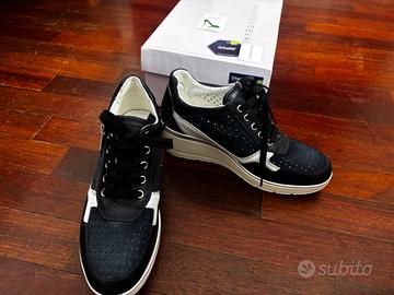 Sneakers estive con zeppa