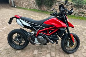 Ducati hypermotard 950