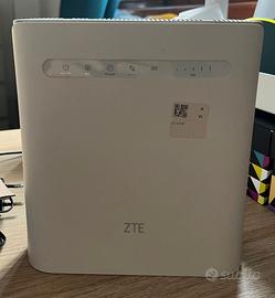 Router 4G+ ZTE MF286
