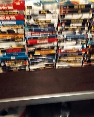collezione VHS circa 110 film 