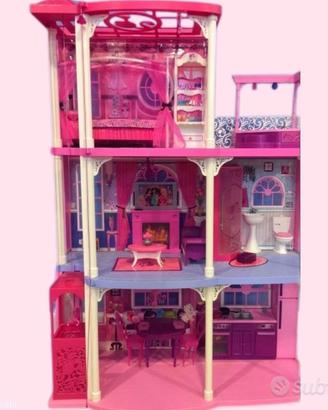Casa delle Barbie - come nuova! Luci e suoni