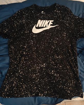 t-shirt Nike limited edition