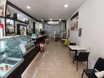 Attività commerciale - bar -POSIZIONE STRATEGICA