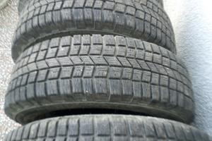 4 gomme più 4 cerchi x Suzuki samurai e gimni