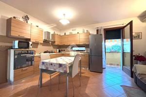 VILLA A SCHIERA A ROVOLON