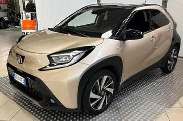TOYOTA AYGO X