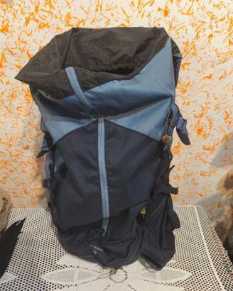 Zaino trekking 60 litri pari al nuovo