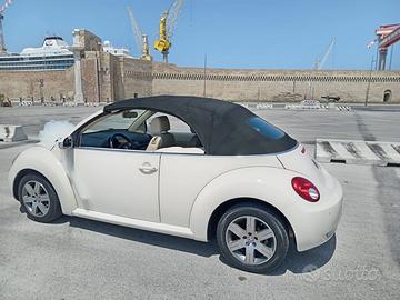 VOLKSWAGEN New Beetle - 2006
