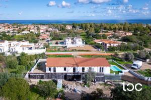 Villa singola con vista mare e piscina privata