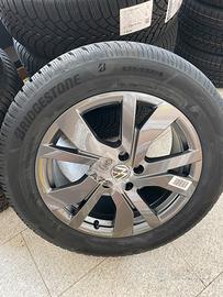 Kit invernale VW Tiguan 18 pollici