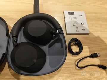 Cuffie Sony WH-1000XM6 nere