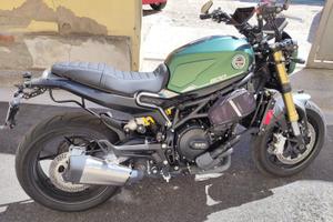 Benelli Leoncino 800