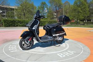 vespa gts 300