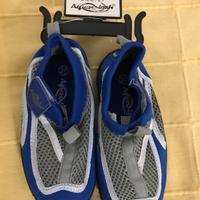 Scarpe da mare nuove