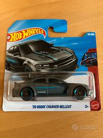 Hot Wheels '20 Dodge Charger Hellcat