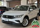 volkswagen-tiguan-2-0-tdi-life-dsg-carplay-luci-a