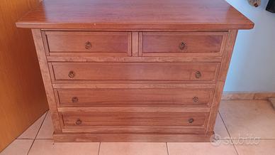  cassettiera con due comodini