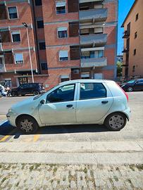 FIAT PUNTO 3ª SERIE – COMPLETAMENTE RIMESSA A NUOV