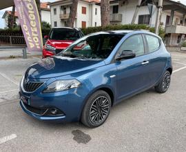 Lancia Ypsilon 1.0 FireFly 5 porte S&S Hybrid Gold