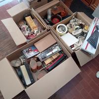 materiale vario per mercatini