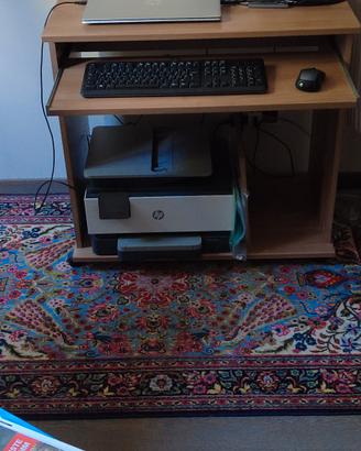 scrivania mobiletto PC e stampante 