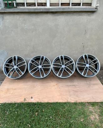 Cerchi ORIGINALI  Audi A6 A5 Q5 A4 s-Line