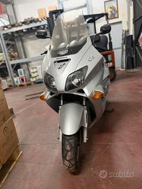 2 MOTO SCOOTER HONDA JAZZ 250 buon prezzo