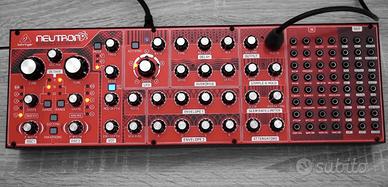 Behringer Neutron - Sintetizzatore Semi-Modulare A
