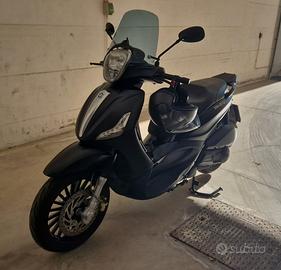 Beverly 300cc - 2015 