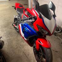 Honda cbr 1000 rr