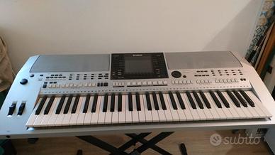 Tastiera Yamaha PSR-S900