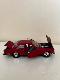 Modellino rolls royce camargue 1/22