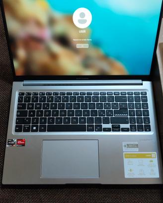 notebook Asus vivobook 16 pollici 