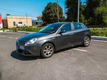 Alfa Romeo Giulietta Venduta per trasferimento 