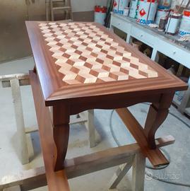 realizziamo  tavolini