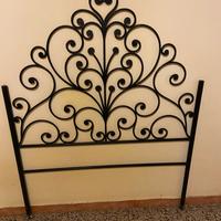 Testiera letto ferro battuto colore nero