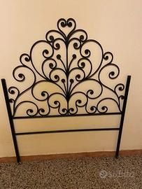 Testiera letto ferro battuto colore nero