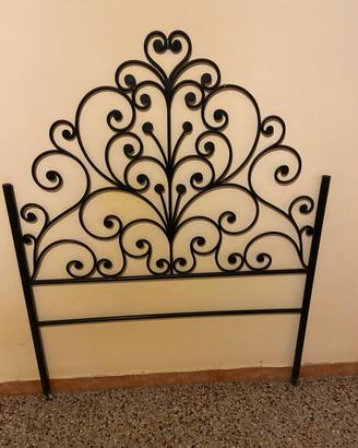 Testiera letto ferro battuto colore nero