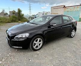 Volvo V40 D2 Diesel- Autocarro 5 posti- IVA Espost