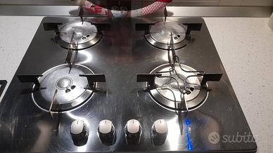 piano cottura 4 fuochi 