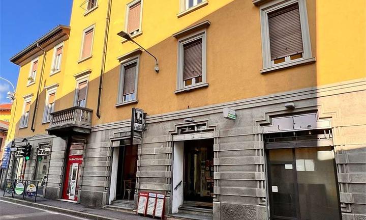 CANTU' centro vendiamo attività BAR/TABACCHI/EDICO