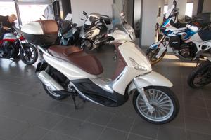 Piaggio Beverly 300 i.e. .