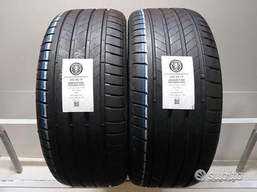 2 gomme 255 45 19 bridgestone a9404